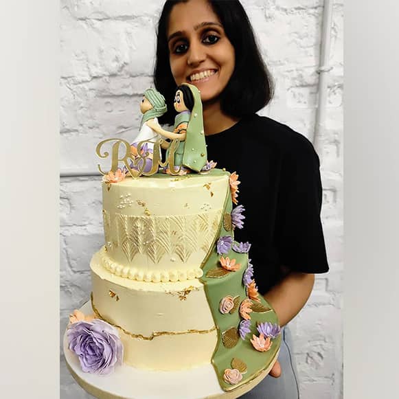 Vanita Tondon with Cake